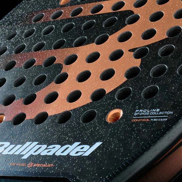 Ракетка для падел-тенісу Bullpadel VERTEX HYBRID 04 25 чорна/помаранчева 120028 фото