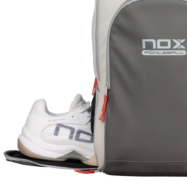 Рюкзак для падела NOX PRO PICKLEBALL BACKPACK 120302 фото